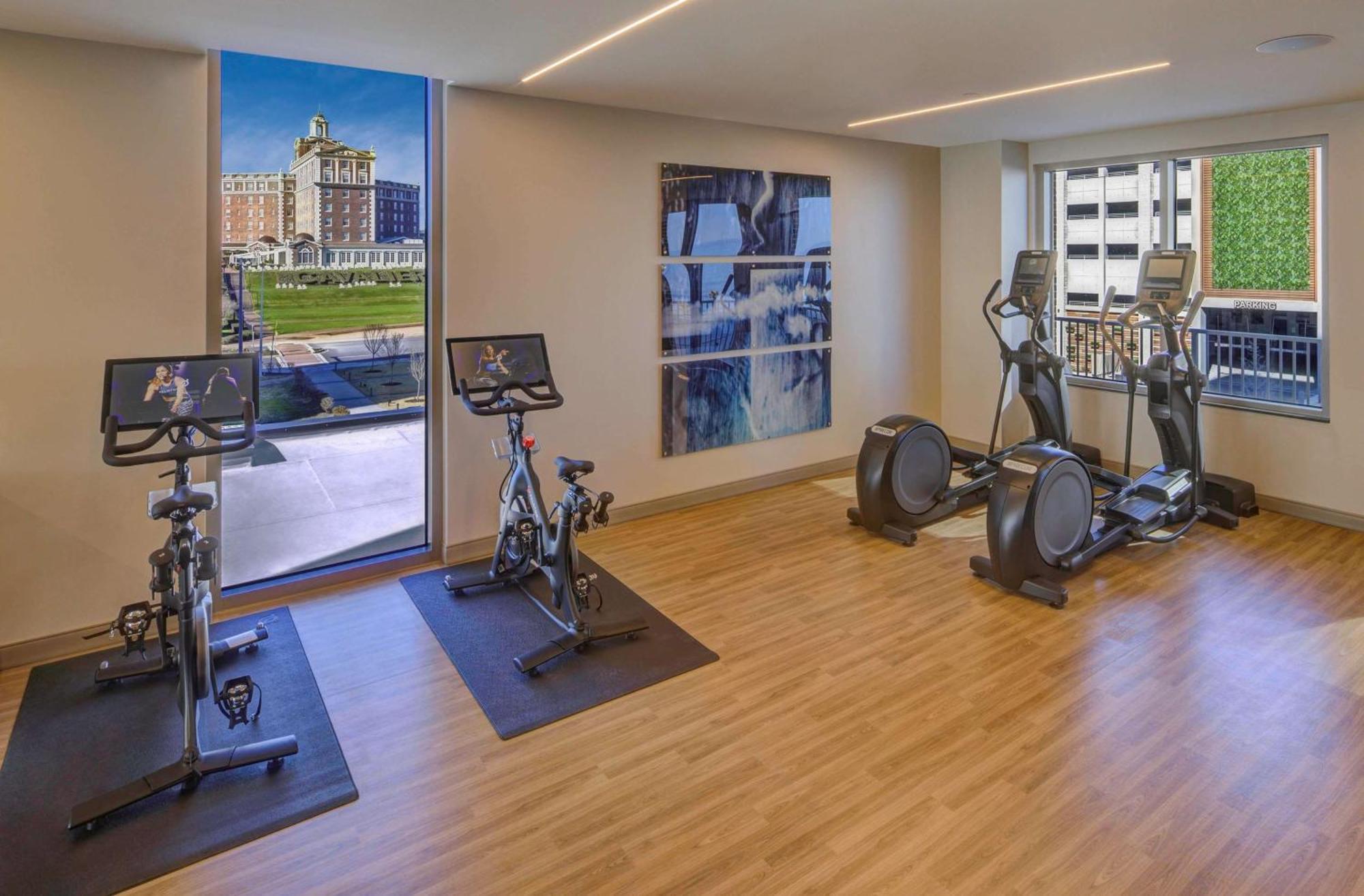 Embassy Suites By Hilton Virginia Beach Oceanfront Resort المظهر الخارجي الصورة
